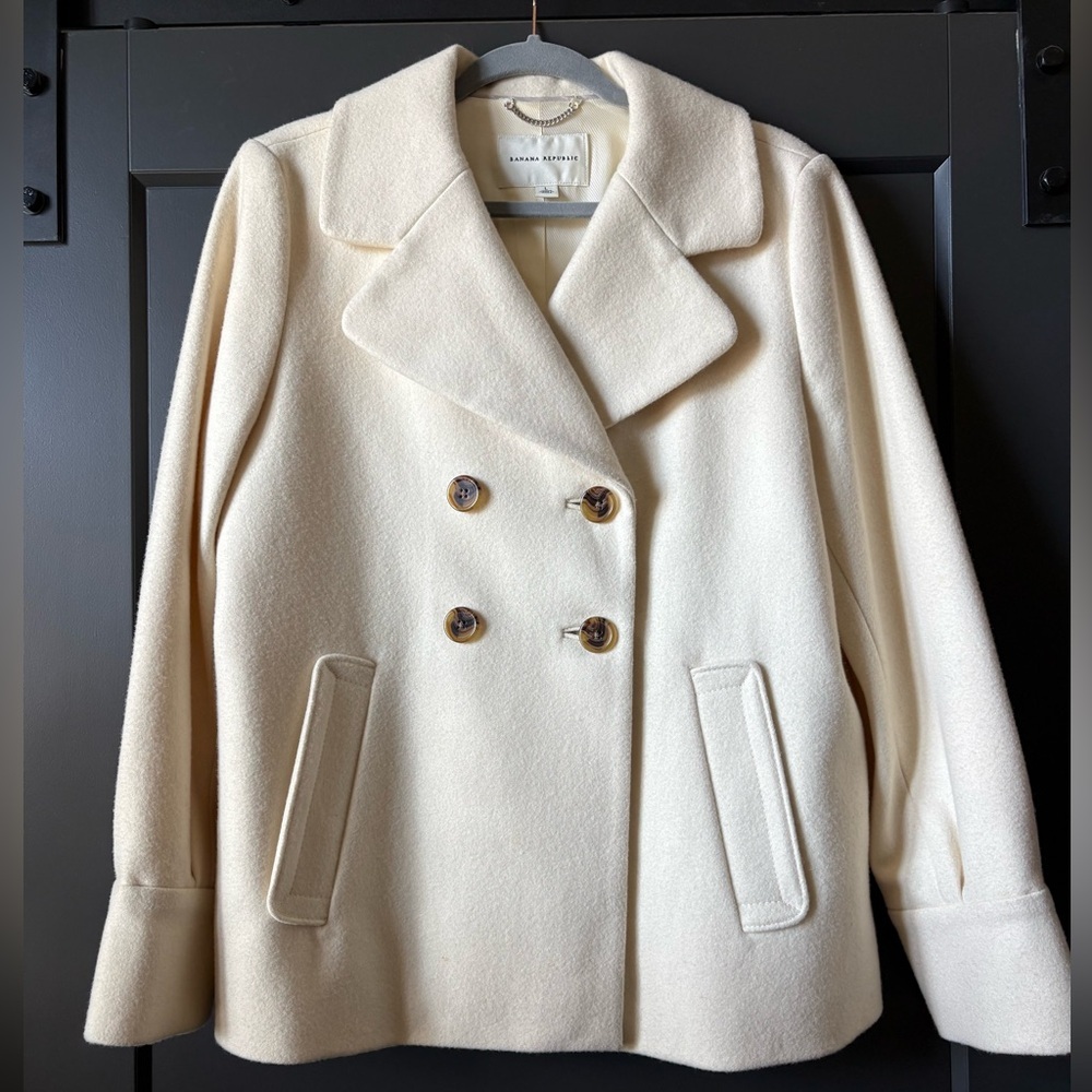 Banana Republic Cream Short Pea Coat
